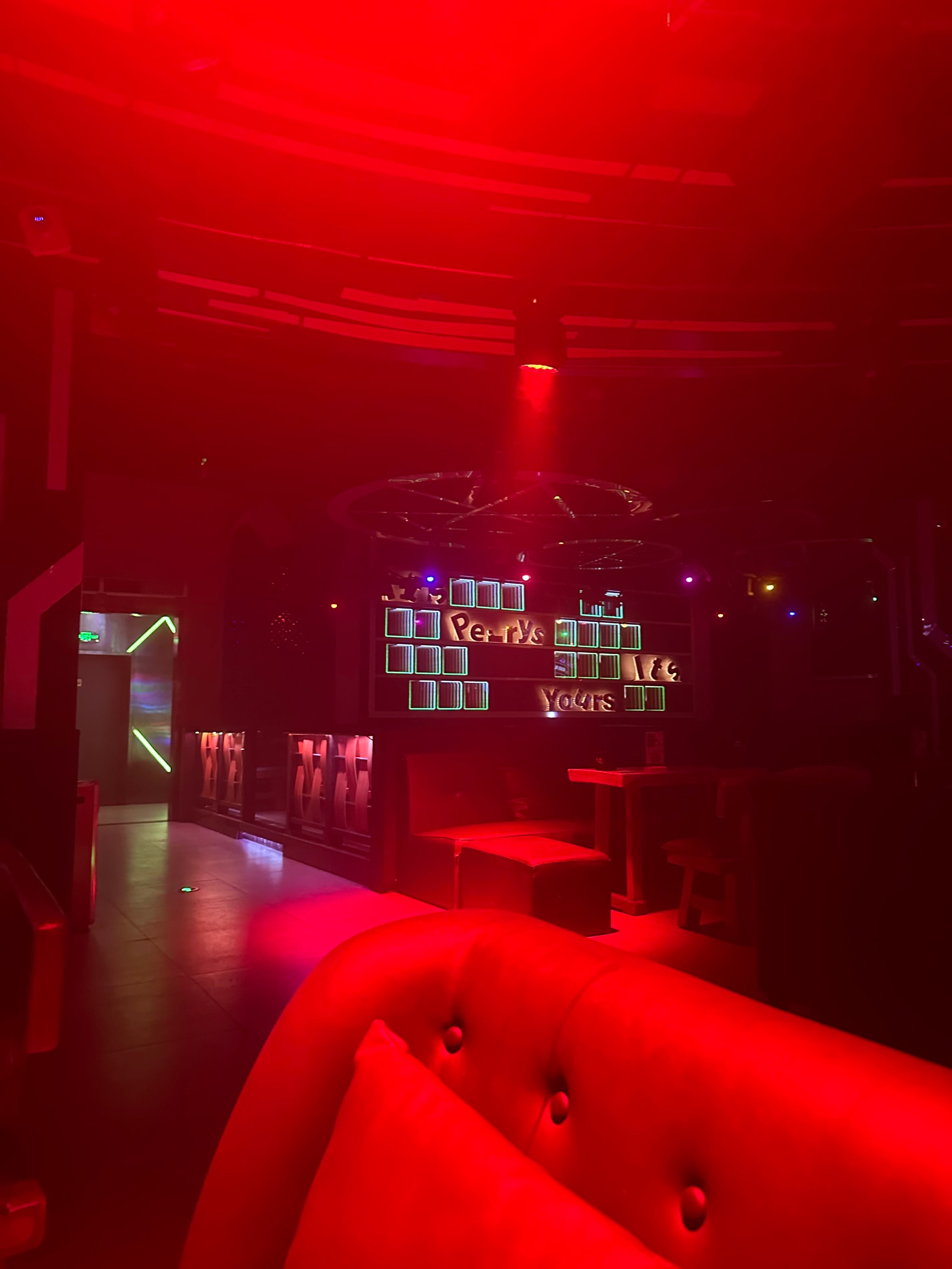 大连商务ktv中低端区别-瓦房店市ktv预订